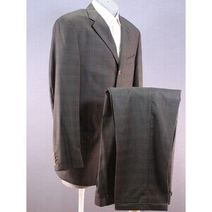 Claiborne Men's 2 Piece Suit Mens Gray Plaid 3 Btn Wool 42L Pleated 33" Waist